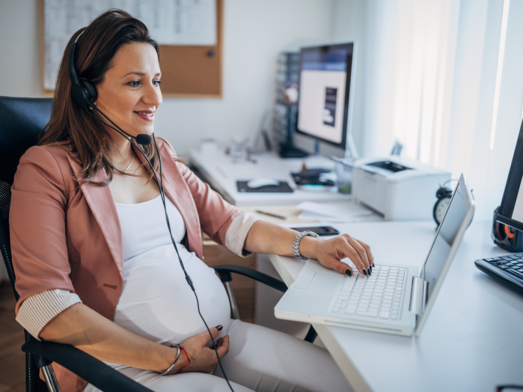 maternità integrativa partita iva donna incinta auricolari